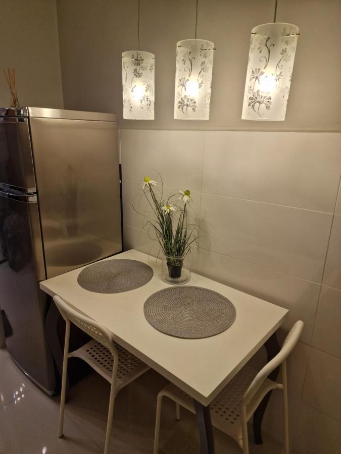 Apartament - 2 Pokoje W Lodzi - Blisko Atlas Arena, Zoo, Centrum, Piotrkowska المظهر الخارجي الصورة